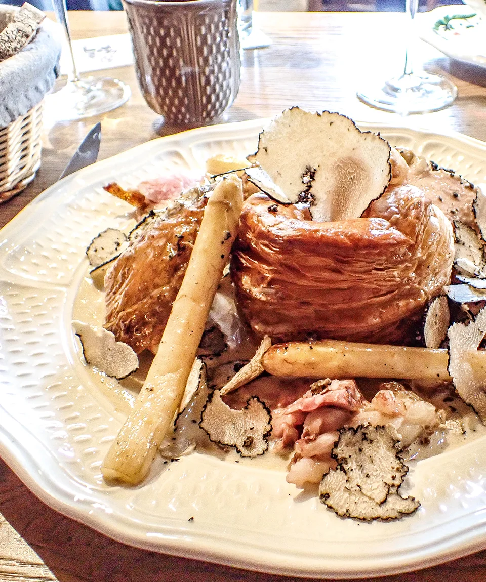 Haute cuisine bourgeoise<br>